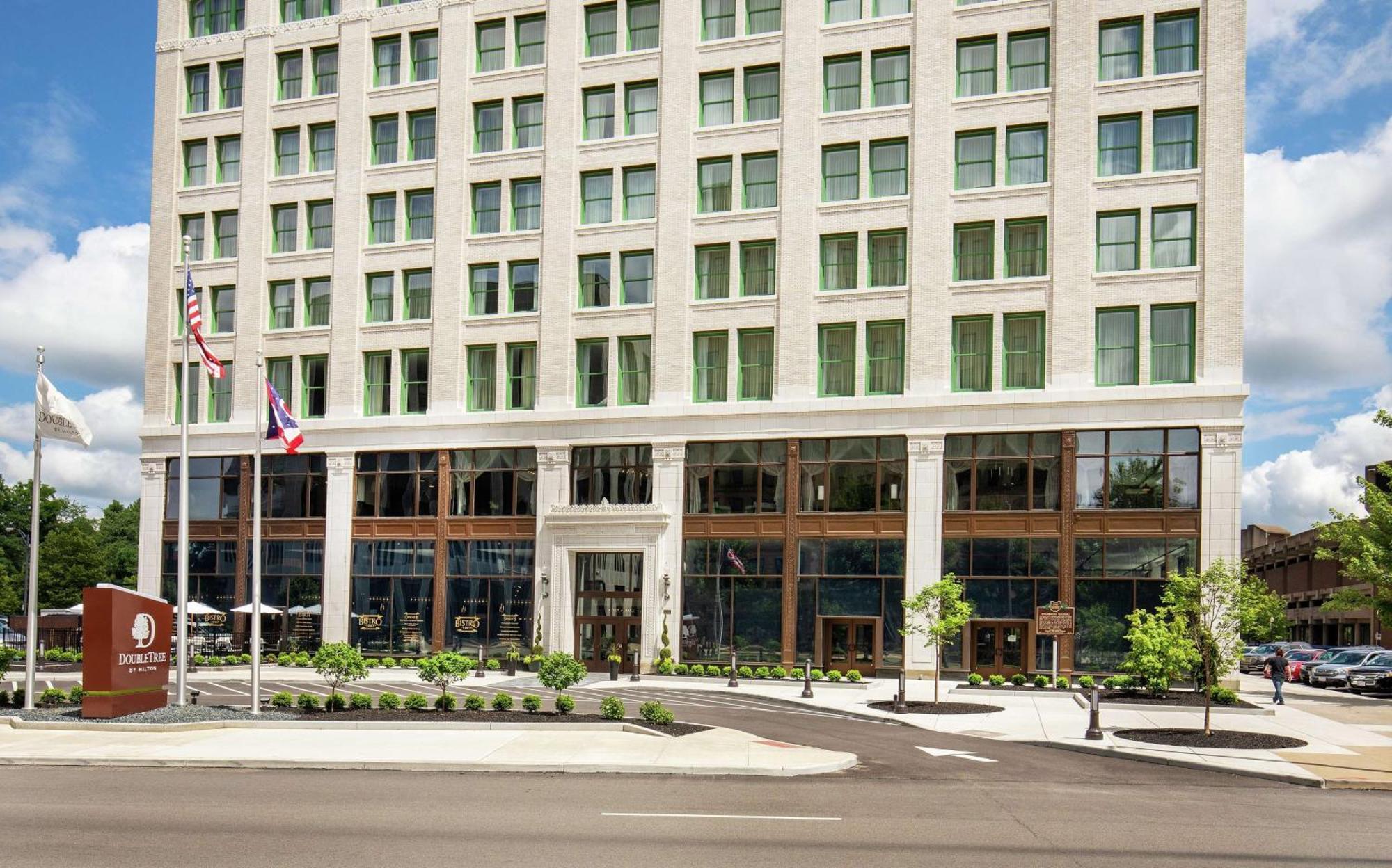 Doubletree By Hilton Youngstown Downtown Екстериор снимка
