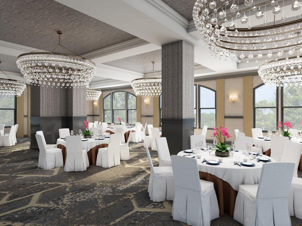 Doubletree By Hilton Youngstown Downtown Екстериор снимка